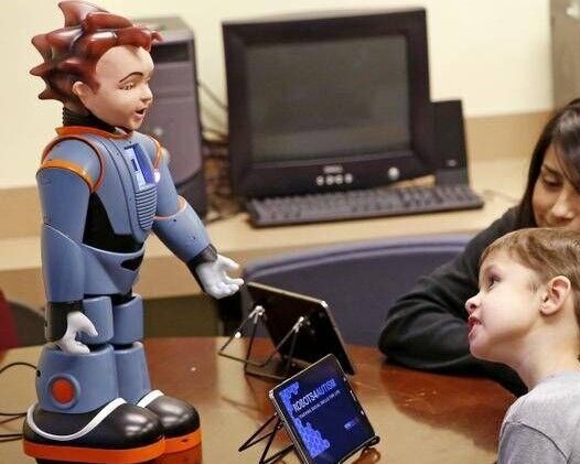 «میلو» فناوری برای کمک به دانش‌آموزان اوتیسم