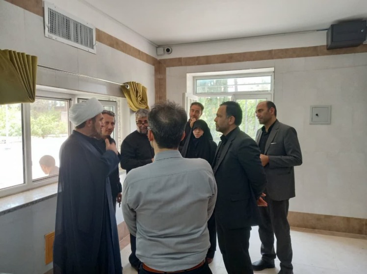 گزارش تصویری؛ بازدید دادستان قم و هیات همراه آز آسایشگاه انوار آفتاب